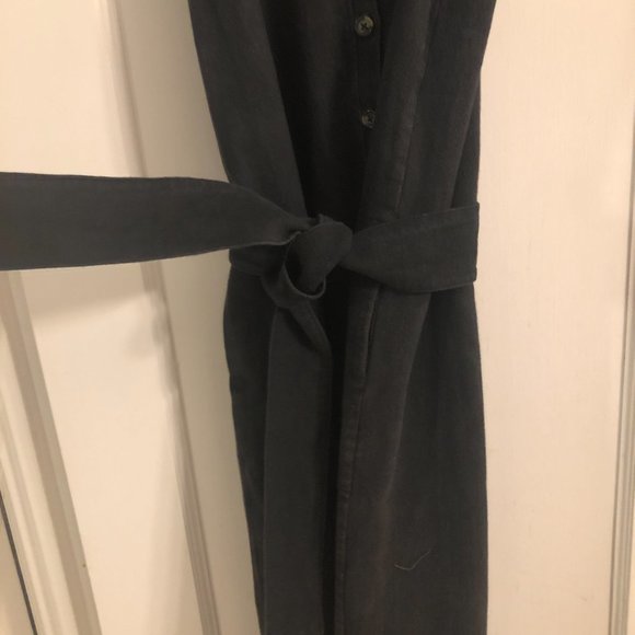 Hackwith Design House Cropped Jumpsuit w/ removable belt - Picture 5 of 10